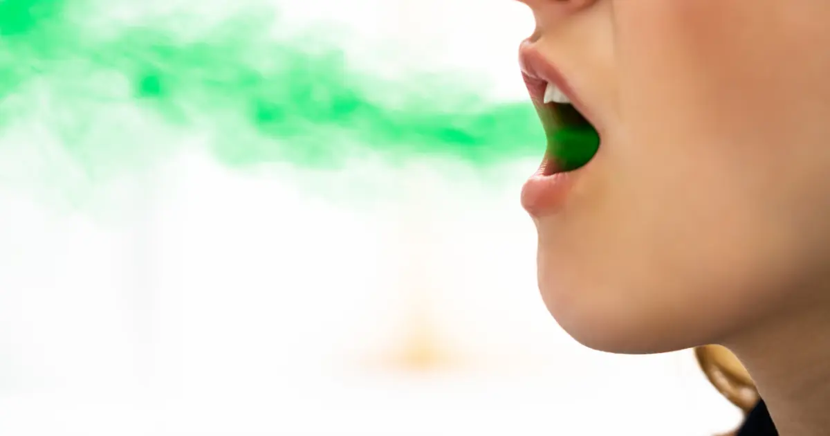 tüketilen yiyeceklerden kaynaklanan ağız kokusu