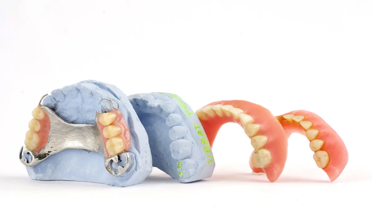 What İs The Most Comfortable Type Of Denture?