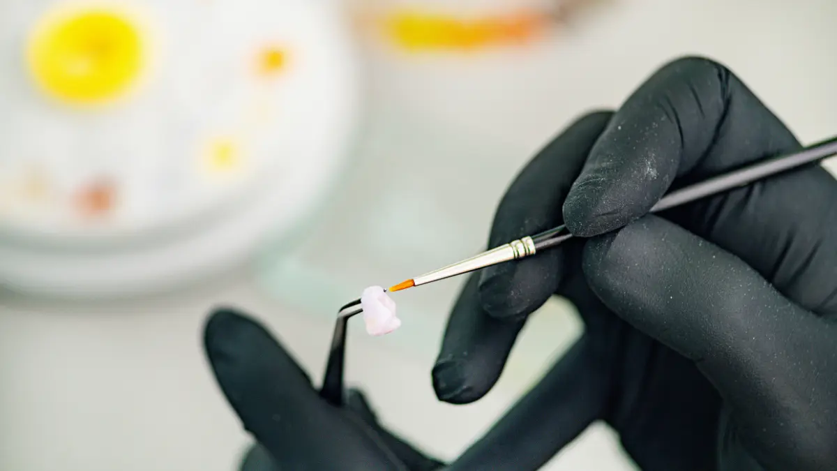 Seramik kuron kimler için uygulanır?